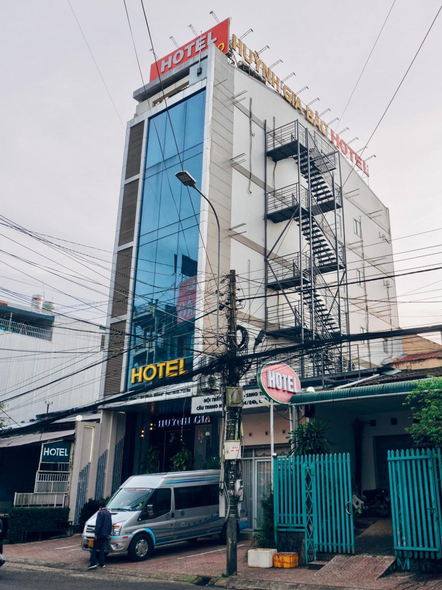 Huynh Gia Bao Hotel Bao Loc Exteriör bild