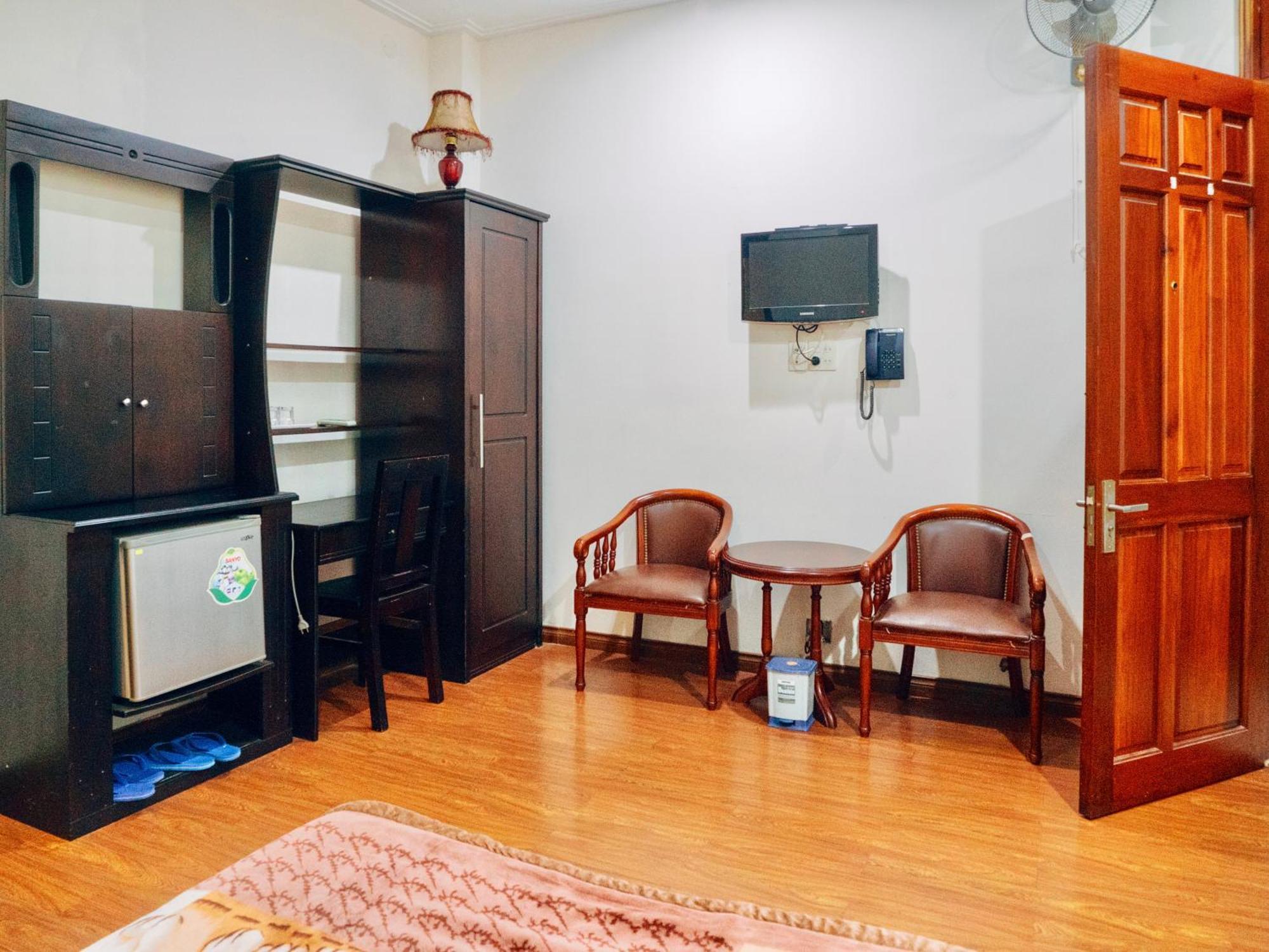 Huynh Gia Bao Hotel Bao Loc Exteriör bild