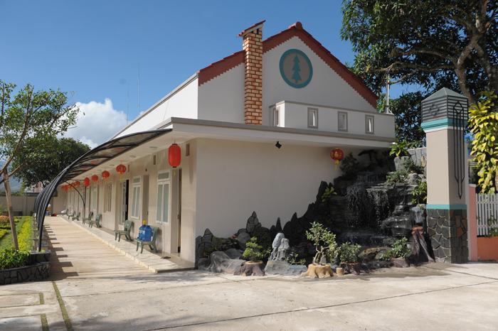 Huynh Gia Bao Hotel Bao Loc Exteriör bild